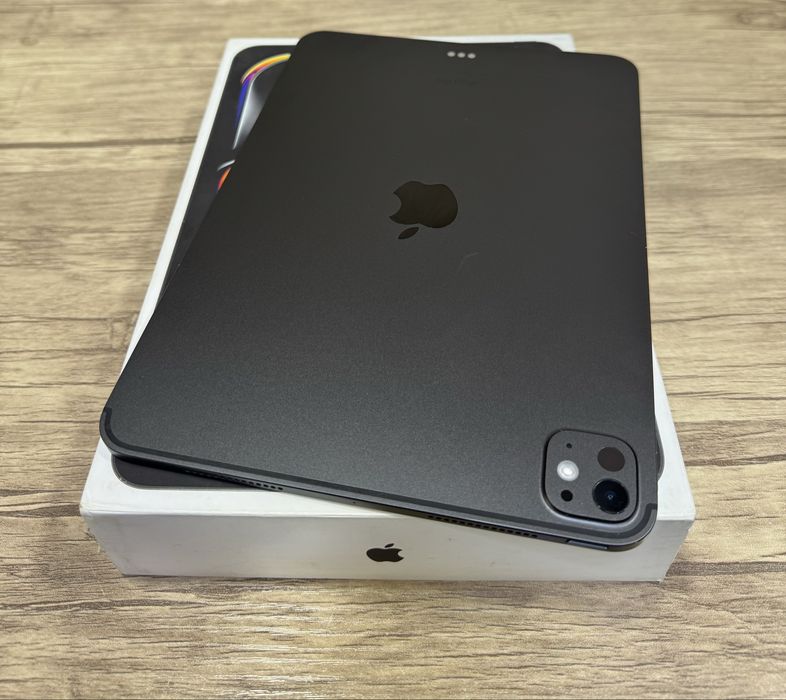 Prodam idyal Ipad Pro 11 M4 256GB wi-fi