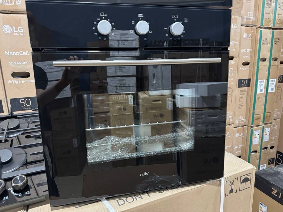 Варочная панель Rulls. Вытяжка. Духовка. Кухонный комплект.