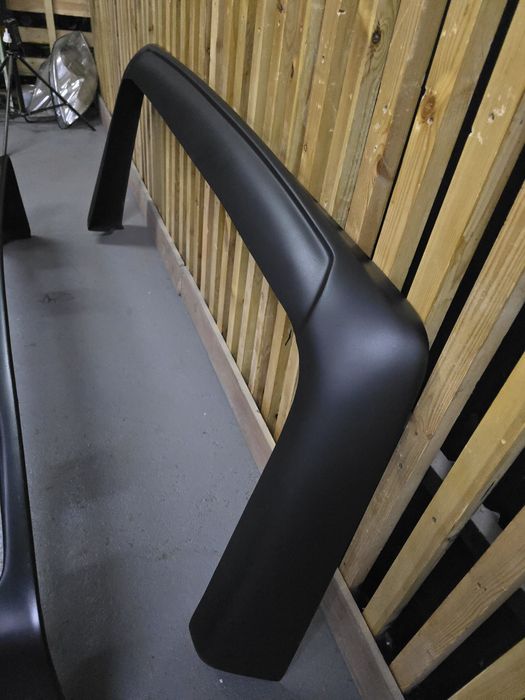 Mercedes W124 WALD executive line.