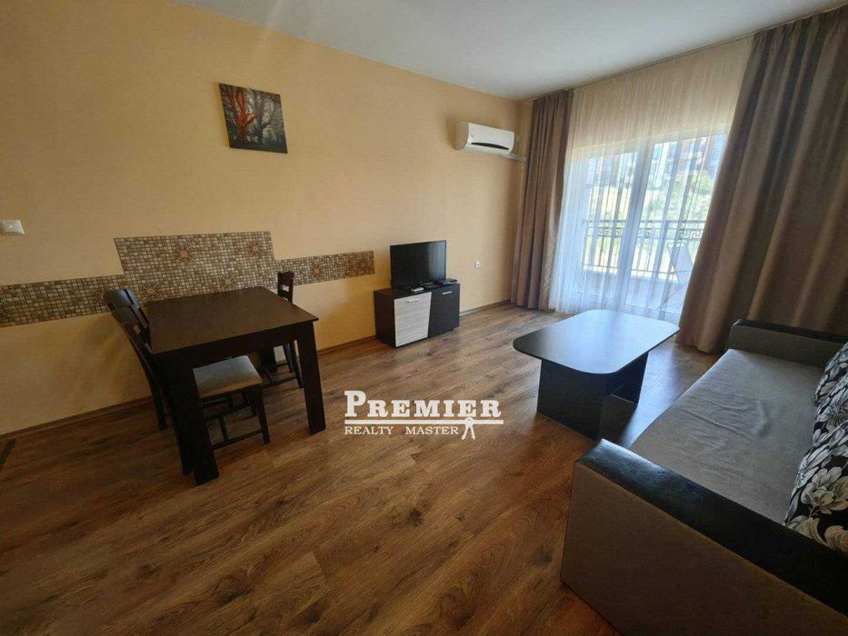 Продава се Двустаен апартамент в Бургас, Акациите - 67 кв.м за 1403 €/кв.м - Снимка #5