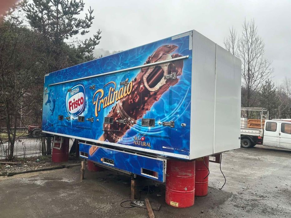 Минусов хладилен фургон