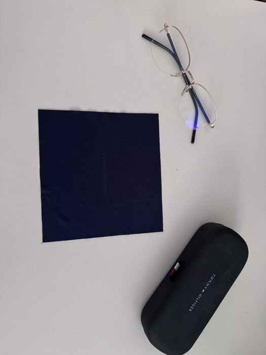 Ochelari de vedere Tommy Hilfiger fara dioptrii