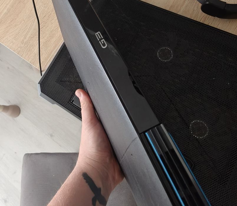 Dell G3 15 Gaming / i5-10300H / GTX 1650 4GB / 120Hz / SSD 1TB