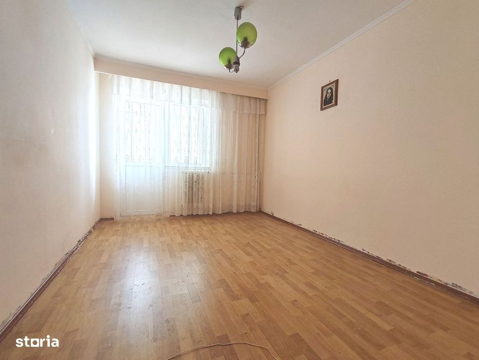 Apartament 2 camere Trivale-Complex 1, etaj 3/4, balcon