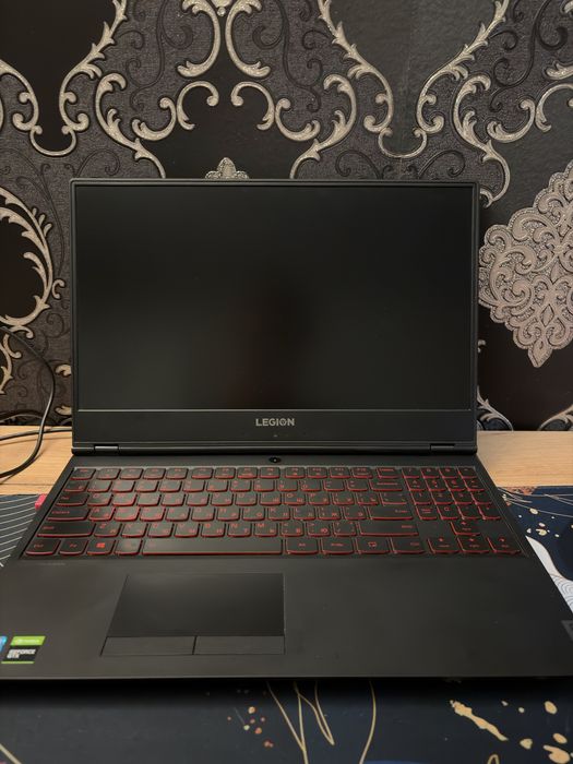 Продам ноутбук lenovo legion