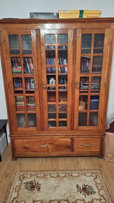 Biblioteca lemn cu sertare