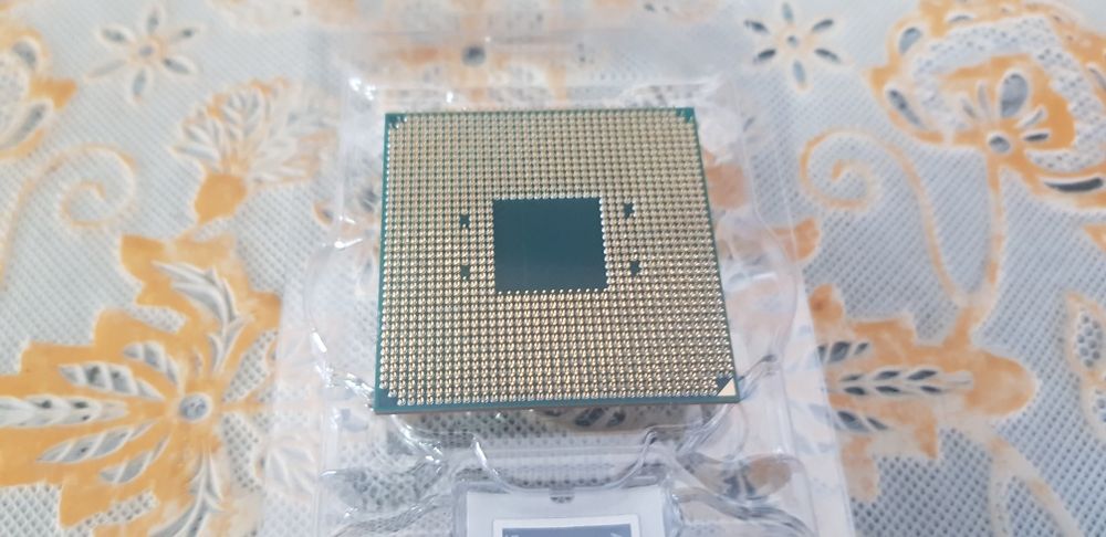 Procesor AMD Ryzen 5 3500 3.6GHz Box