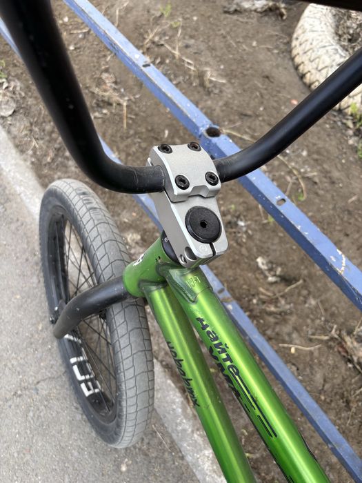 Велосипед БМХ комплит