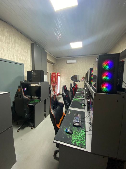 Продам компьютерный клуб