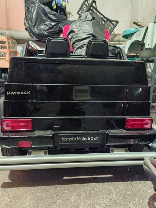 Детска електрическа кола мерцедес майбах g 650