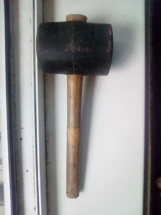 Тротуарной молоток.