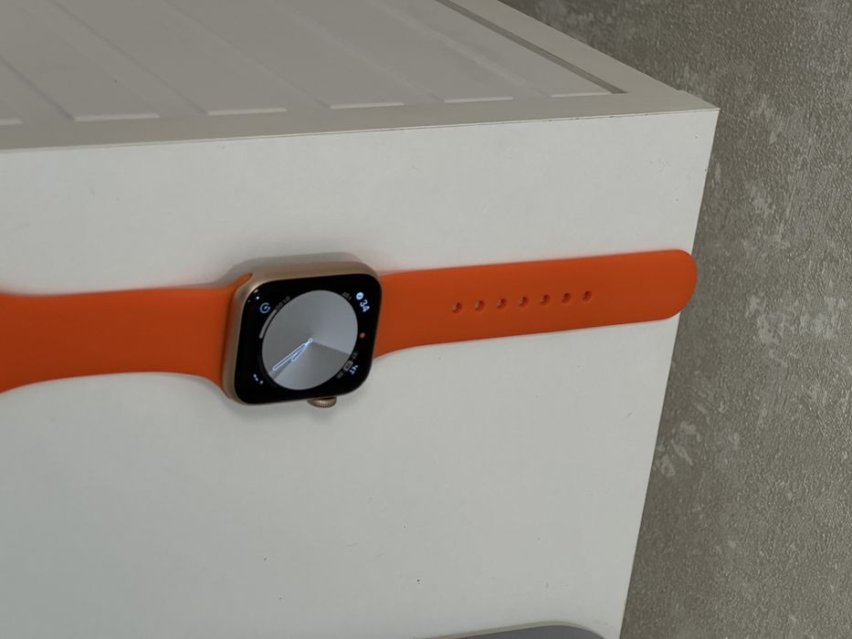 Часы 5 серии