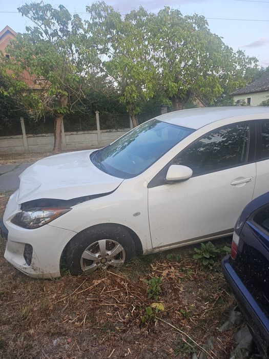 MAZDA 3 2012 — imagine 4