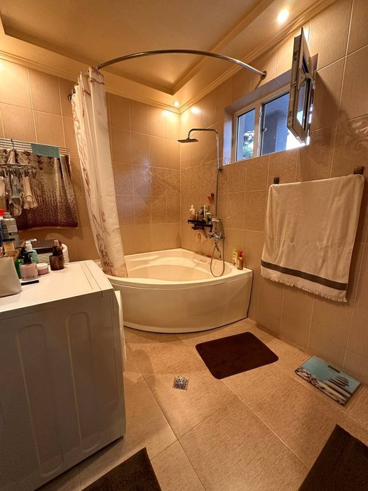 Продаётся дом 2ух.этажный 4х комнатный