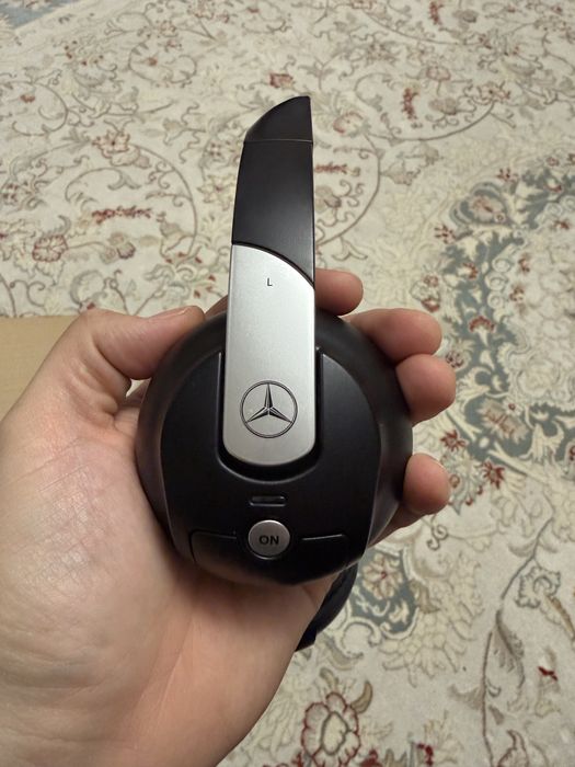 Наушники от Mercedes
