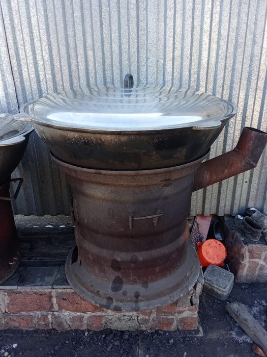 Продам Казаны большие