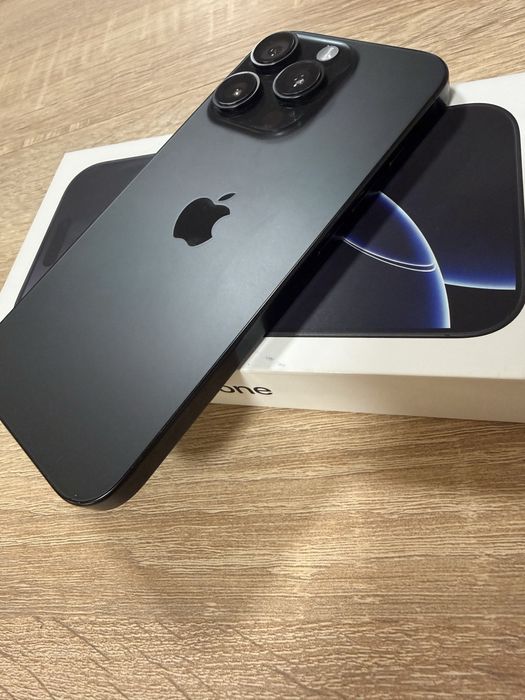 IPhone 16 pro black titanum 128 GB