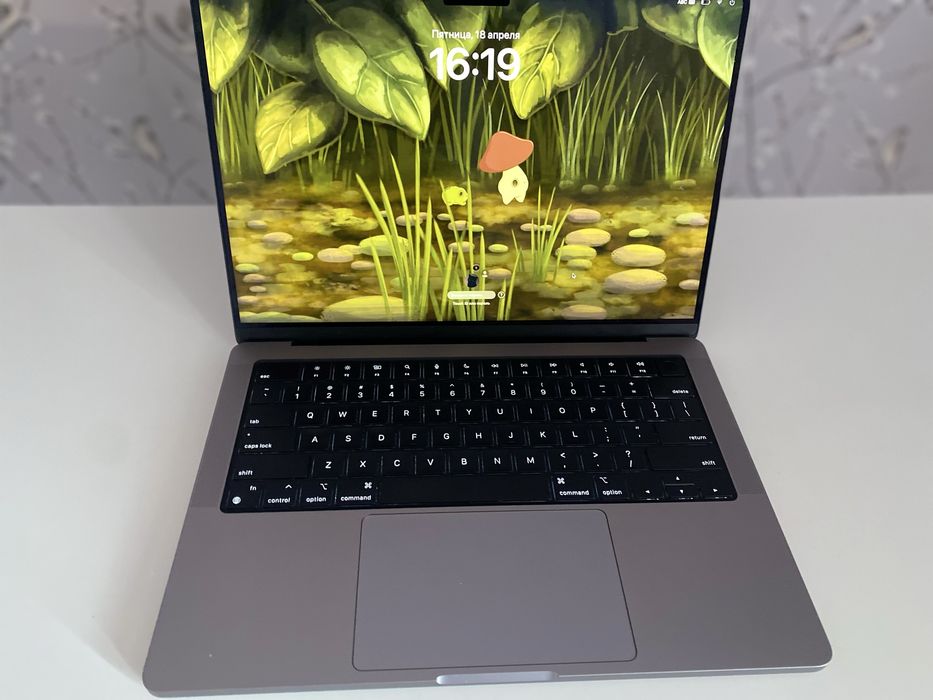 MacBook Pro 14 M3 (2023) 8/512