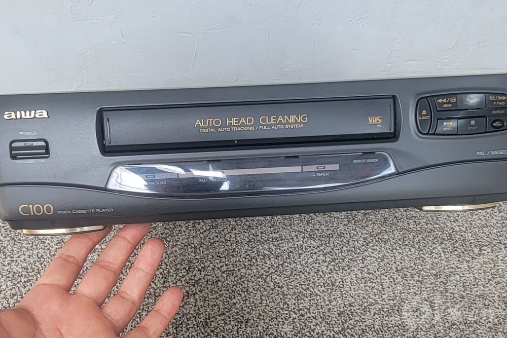 Aiwa vide aparat sotiladi ideal