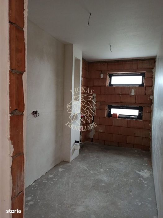 Apartament 3 camere 115 mp-terasa 50 mp-parcare- Zona Schullerwald