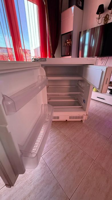 Хладилник за вграждане