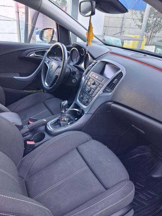 Opel Astra Sports  Tourer