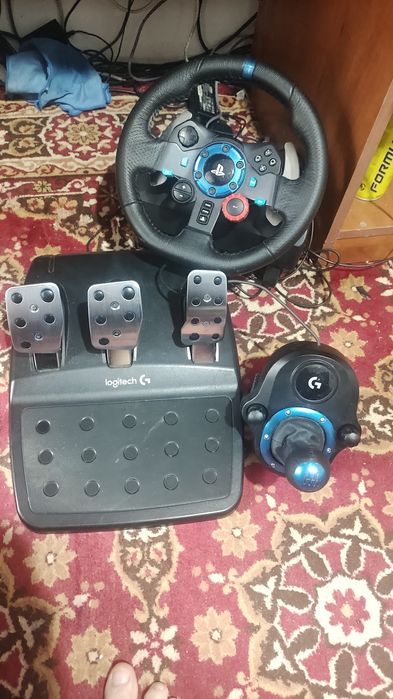 Volan Logitech G29 + H  shifter