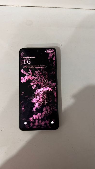 Продам redmi note 13 в хорошем состоянии не лагает