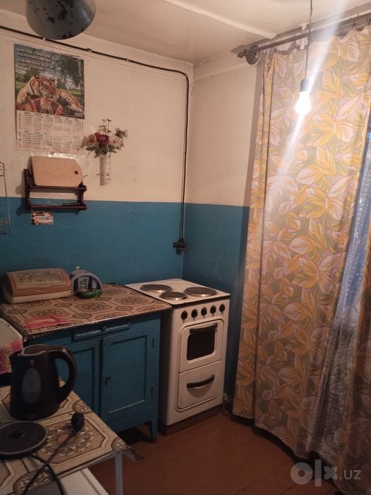 Продам 2 ком. 2/1/2 Спутник -8.(Ор-ир старый базар)