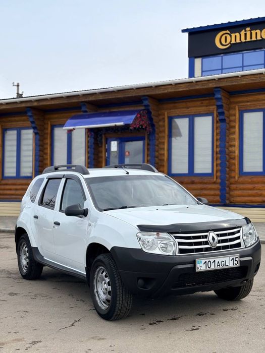Duster 1.6 2014 год в родной краски