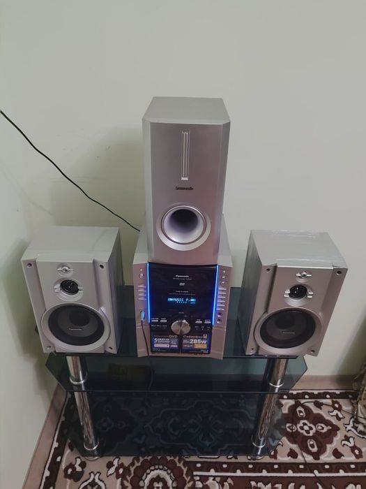 Psnasonic muzikalniy sentr xolati ideal 3.1 aux radio kaseta ketadi