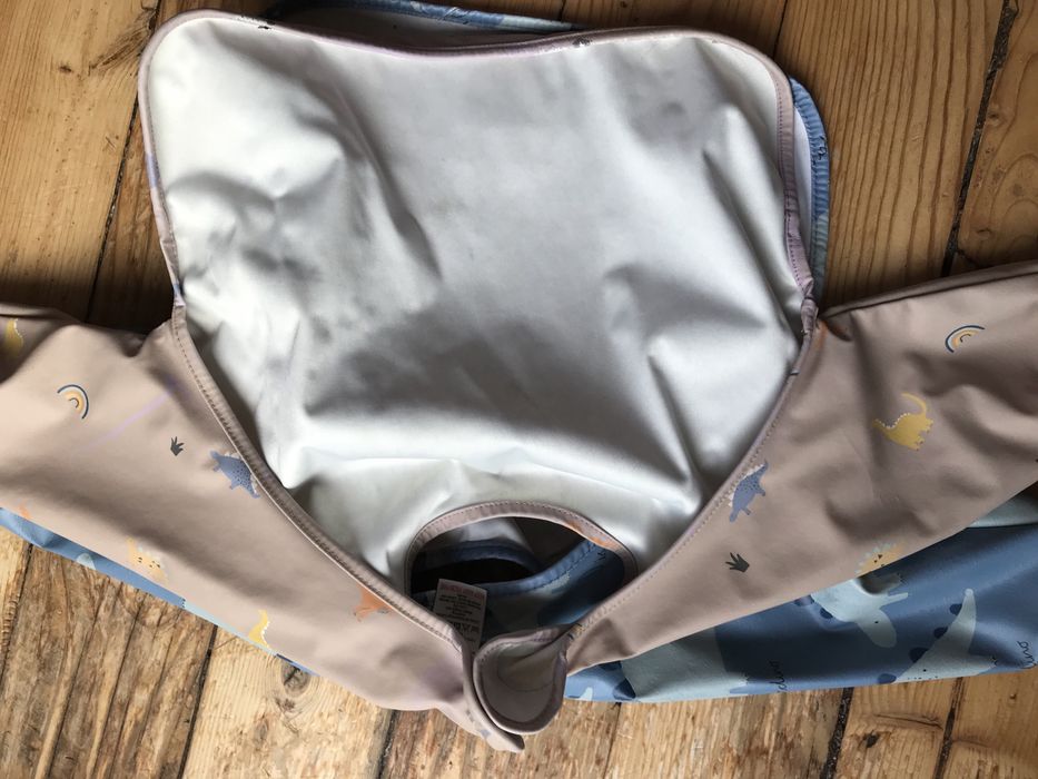 Next лигавници мушамички ризи с динозаври