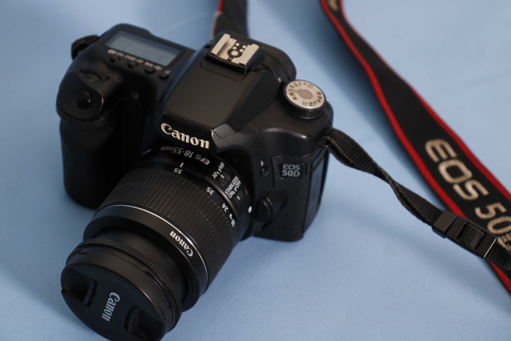 Фотоапарат Канон 50 Д с обектив