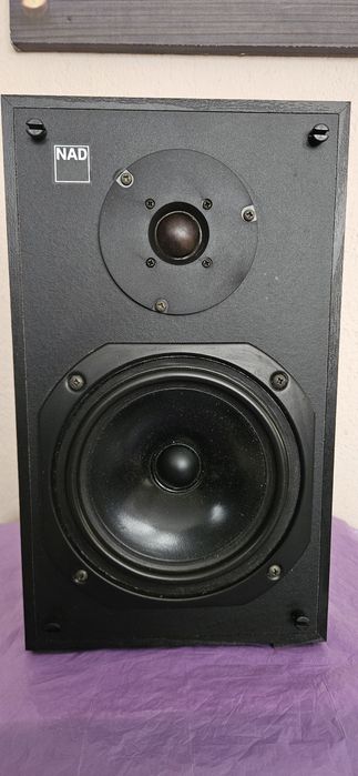 Тонколони NAD 6 ома 60 вата.
