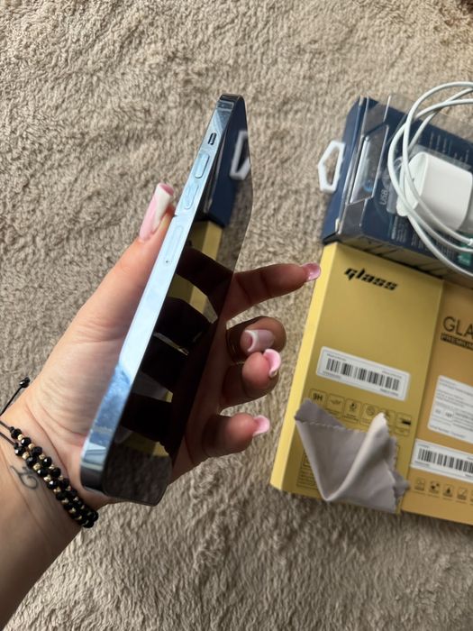 Vand iphone 13 pro max 256 GB