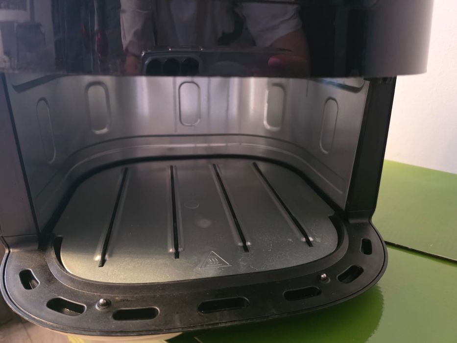 Friteuza cu aer cald PHILIPS Airfryer