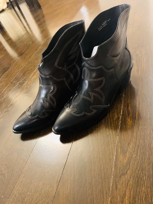 Ciocate - Botine negre piele cu broderie cu fir alb