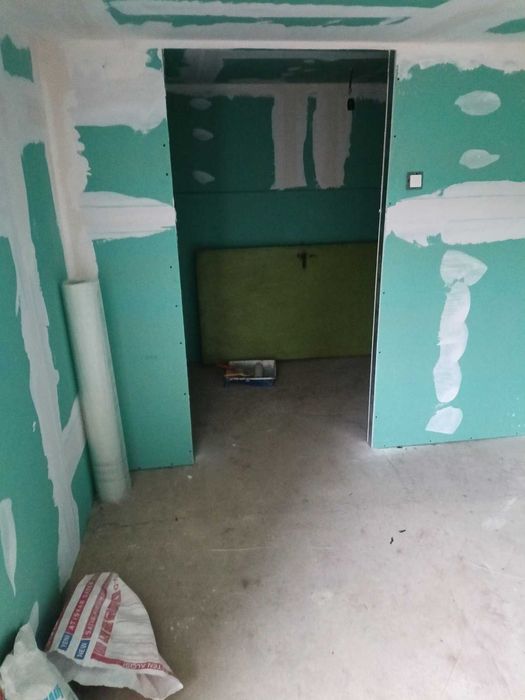 1820-Продава се едноетажна паянтова къща в село Балкански!