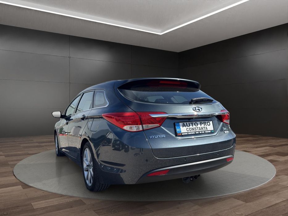 HYUNDAI i40 2013 — imagine 3