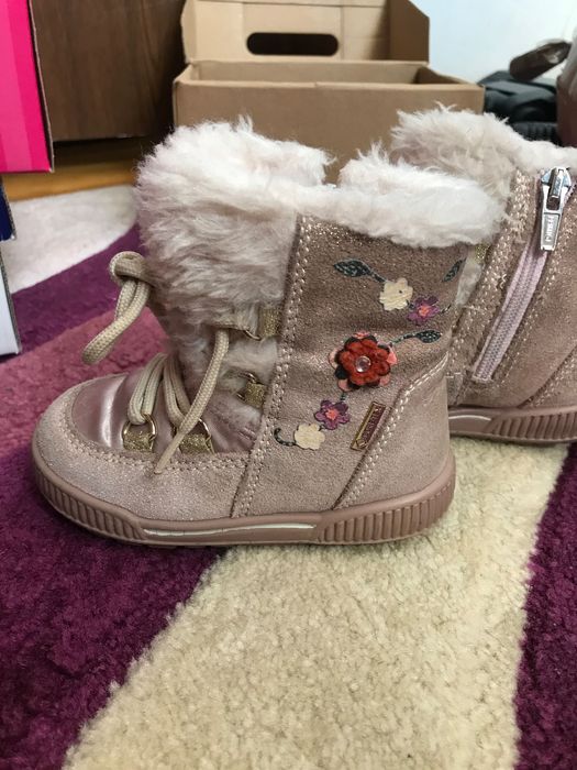 Încălțăminte de sezon fetițe nr 20-21