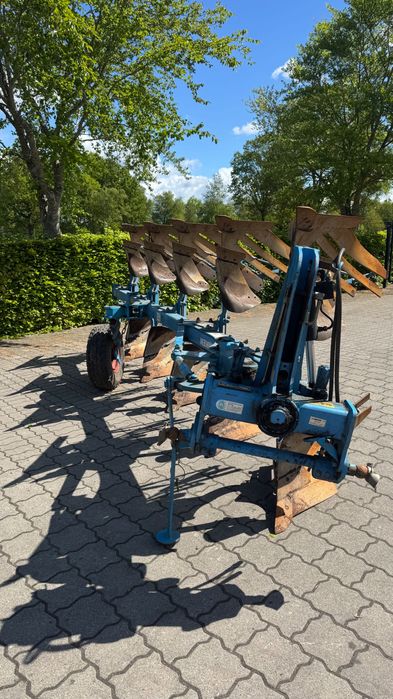 Lemken Europal 7 Belarus, Case Puma, John Deere tortadi