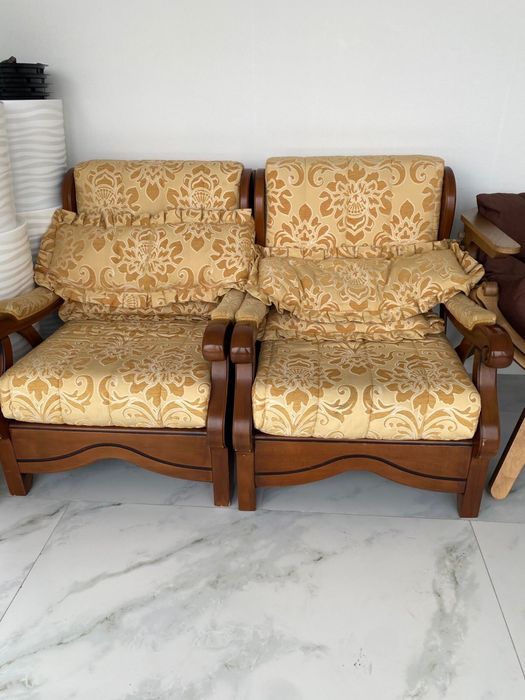 2 кресла в отличном состоянии!