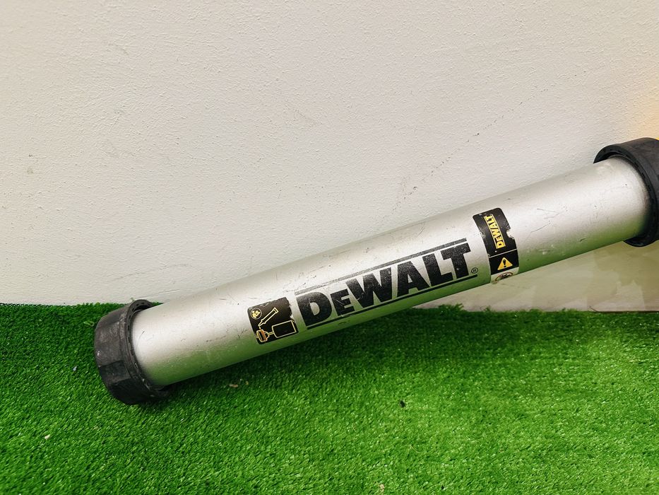 Pistol silicon Dewalt DCE580