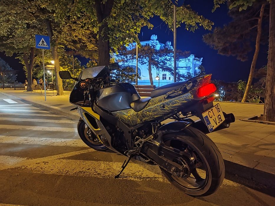 Kawasaki ninja zx6r