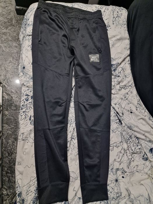 Nike air max sportswear track pants