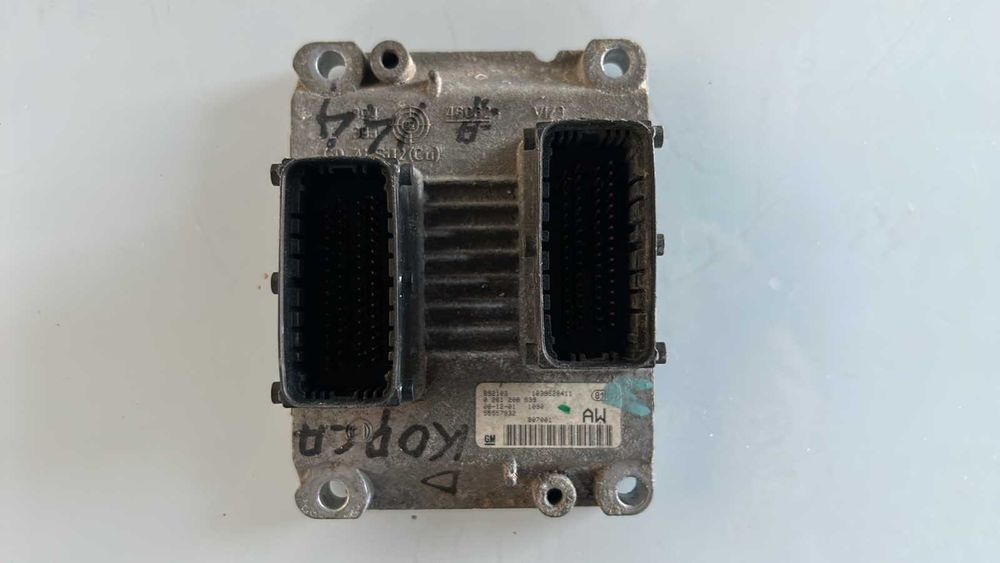 моторен компютър Opel Corsa D 1.0i 12V Z10XEP  #049S.