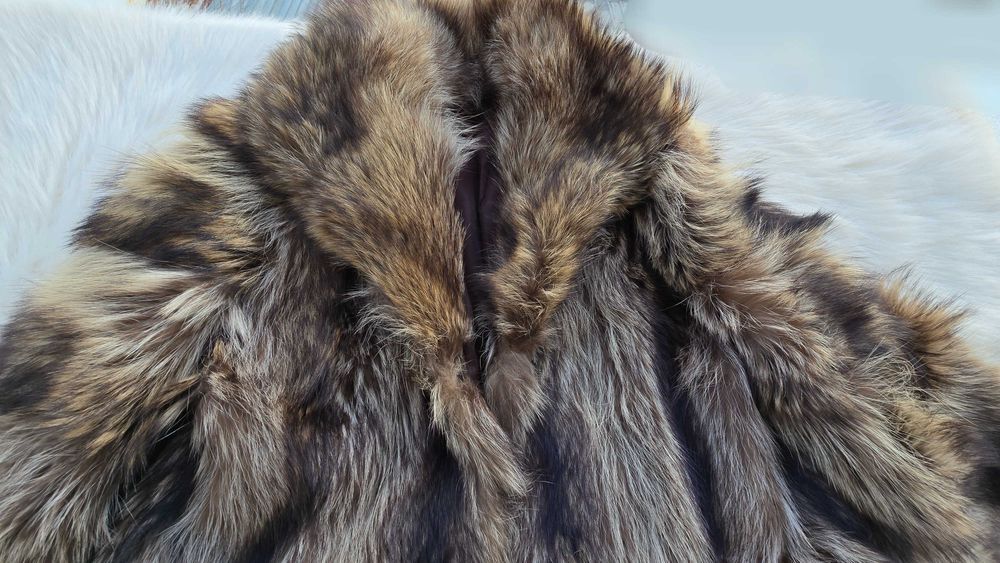 Дамско палто естествен косъм размер М-Л