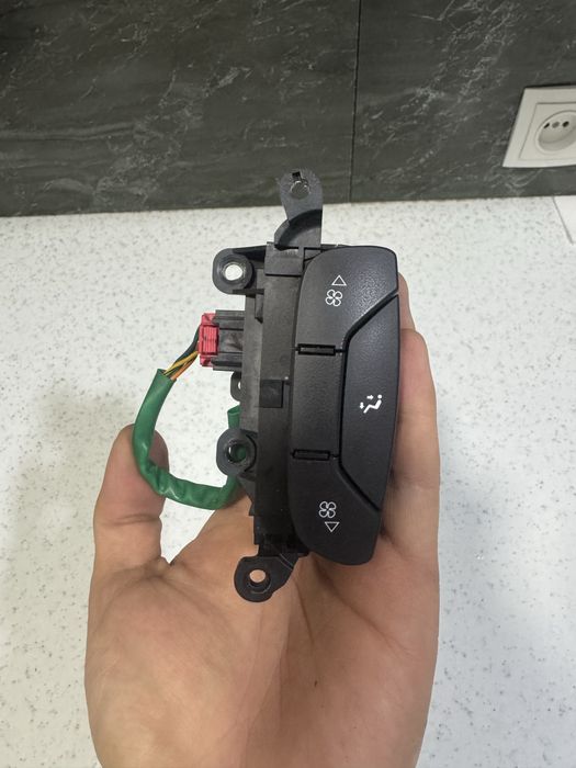 Captiva Руль Климат контроль Подушка