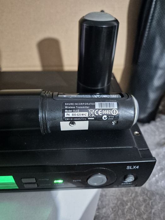 Microfon Shure SLX4 cu Beta 58
