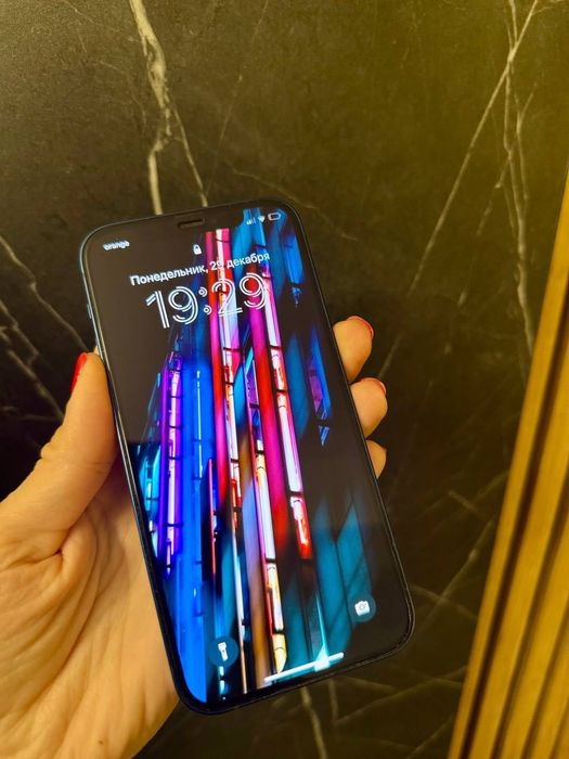 iPhone 12 64 gb Blue